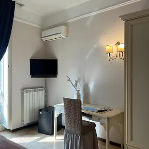 La Dimora Di Nettuno Bed & Breakfast